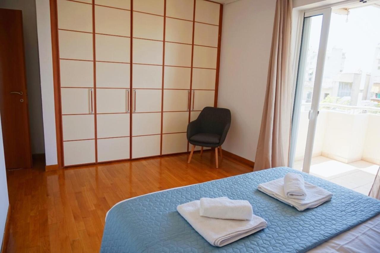 Piraeus Bright Apt Екстериор снимка