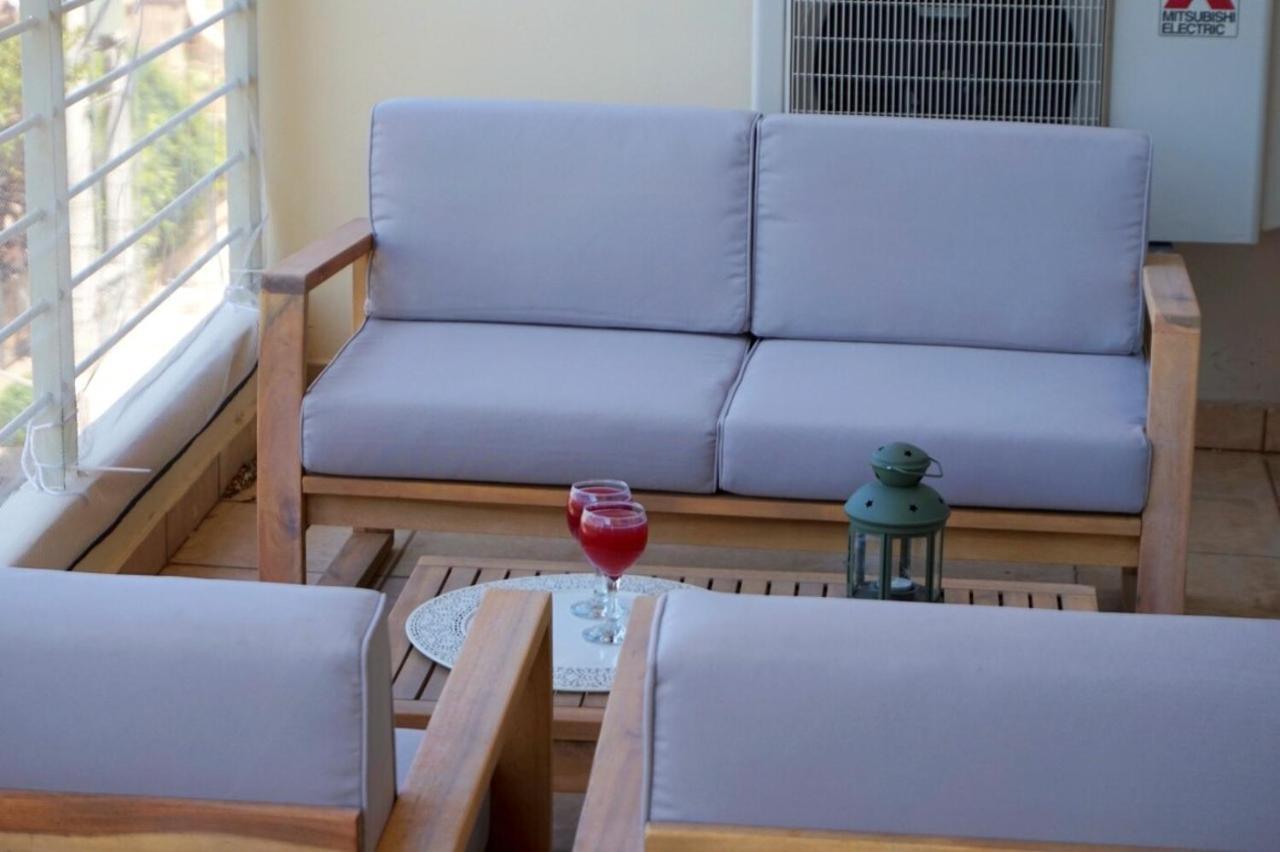 Piraeus Bright Apt Екстериор снимка