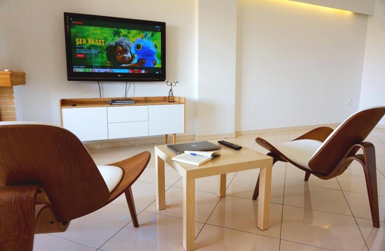 Piraeus Bright Apt Екстериор снимка