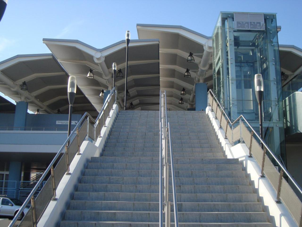 Piraeus Bright Apt Екстериор снимка